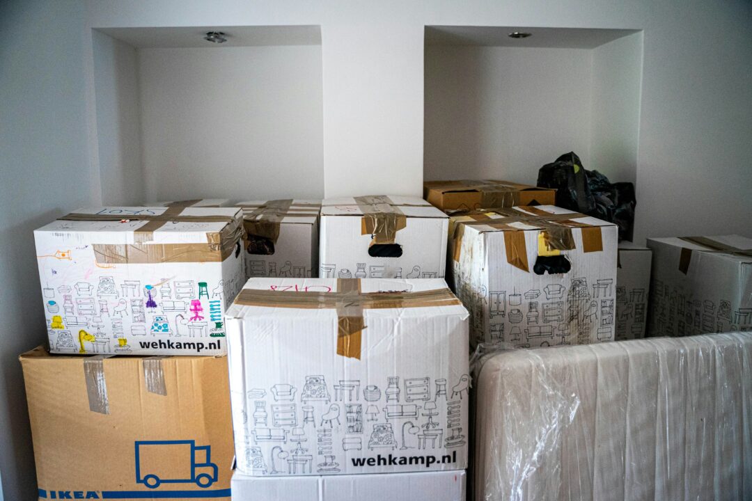 deep cleaning before moving