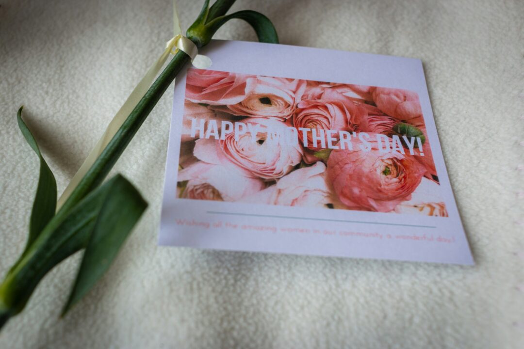 20 Heartfelt messages for Mom this Mother’s Day